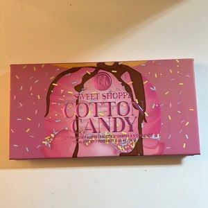 Bh cosmetics sweet shoppe cotton candy eyeshadow palette